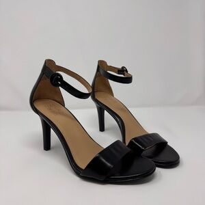 Naturalizer Kinsley Black Leather Heels Size 8.5 US 38.5 EU NEW WITHOUT BOX
